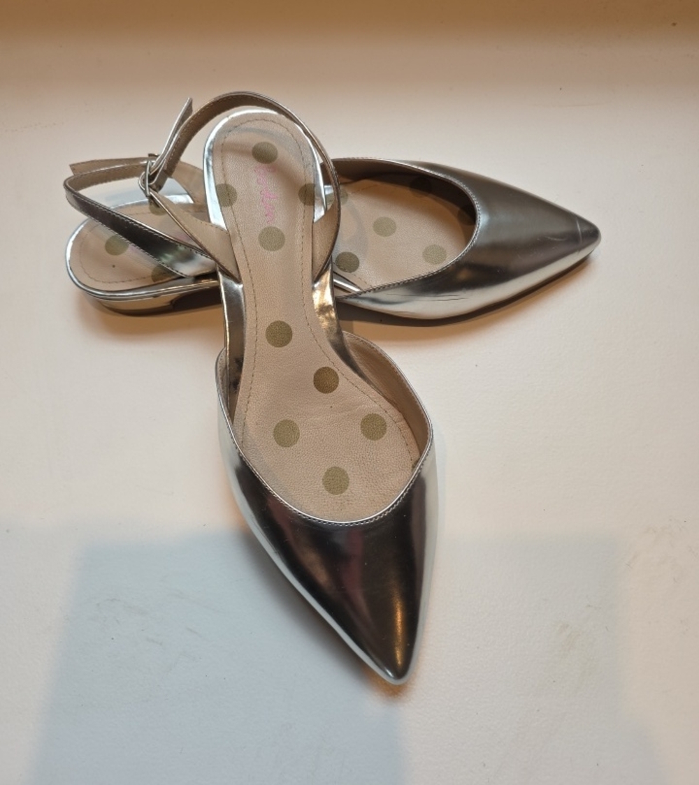 Boden- Pointed Toe Leather Slingback Flats in Metallic Silver